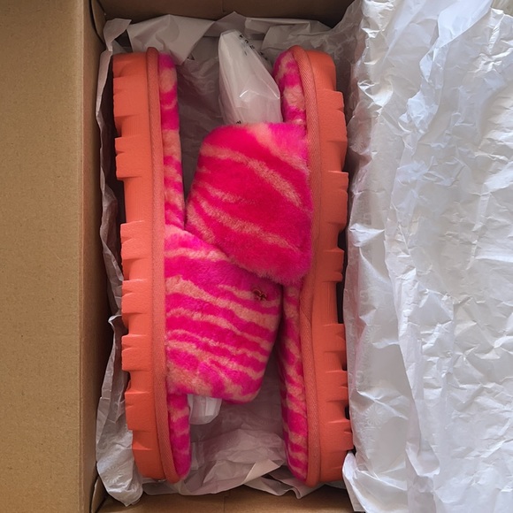 NIB Ugg Cozette Pink Zebra Slippers - Picture 7 of 7